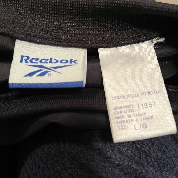 Reebok Black Dry Fit Men's Shirt - Picture 2 of 2